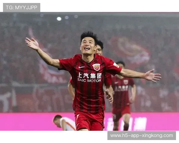 “钢铁男孩：少年足球运动员崭露头角”，刚铁男孩